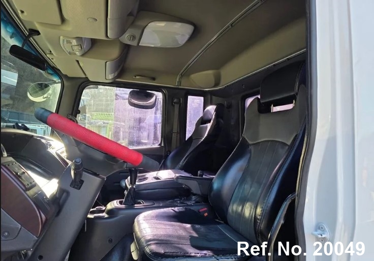  Hyundai / Mega Trucks Stock No. 20049